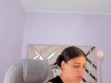 kylie_reyes on Chaturbate