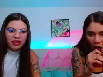 layla_roma — Lovense: Interactive Toy that vibrates with your Tips #bigass #lesbian #latina #lovense #bigboobs