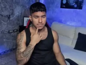 leo_taro — cum with oil #muscle #hairy #bigdick #18 #latino [1500 tokens remaining]