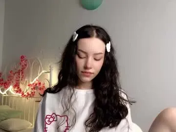 liaglamour — hi i'm Lia! help me reach 400 thumbs up // Goal: pillow ride   [ 492 tokens left ] // #new #18 #shy #cute #teen