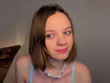 lindaa_bell — GOAL: Tease with top <3 [35 tokens remaining] Welcome to my room! hi, my name is Olivia and I'm glad to see you here <3 #18 #teen #skinny #smalltits #shy