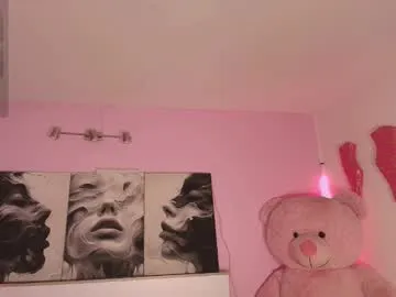 lindseycoxx — Hey guys, I'm new here but with a lot of experience, come and have fun  - Multi Goal: Naked + Fingering [222tk each Goal] #findom #fuckmachine #party #ebony #bigboobs