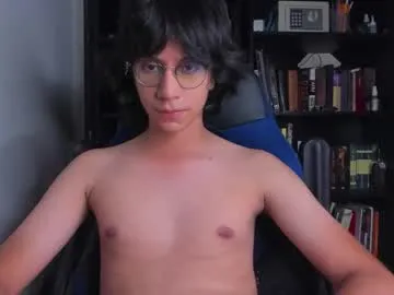 literateboy on Chaturbate