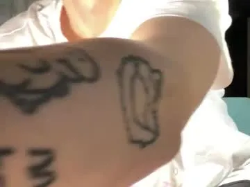 lonelysunset — goal: CumSHOW (fanclub 100 tk)  [1245 tokens remaining]