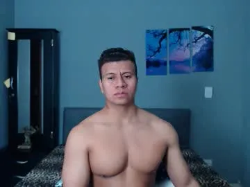 lothbrok_strong on Chaturbate