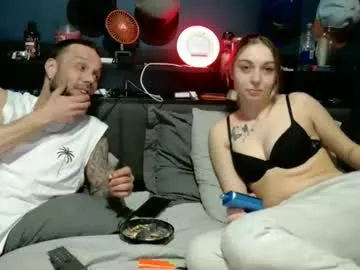 lovecoupleqc from Chaturbate