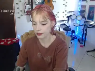 lovely_cass on Chaturbate