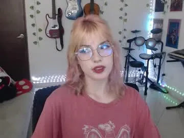 lovely_cass on Chaturbate