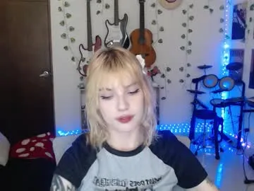 lovely_cass on Chaturbate