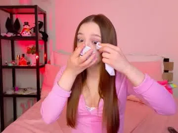 lovely_poppy on Chaturbate