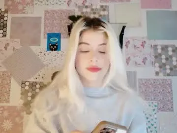 luckysapphire777 — big squirt ...random level 25tkns... aheago 2tkns... #blonde  #petite #new #squirt #cum [3243 tokens remaining]