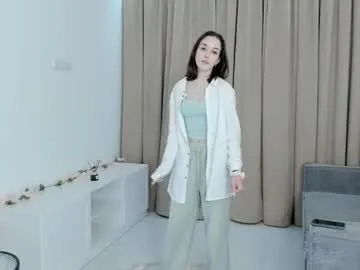 lynseyolstad — Goal:  remove one strap of the top  #new #18 #teen #smalltits #shy [52 tokens remaining]