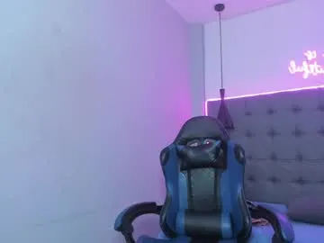 marcellovega — GOAL: Sexy Dance+ strepteas [99 tokens remaining] Welcome to my room! #twink #18 #cum #bigdick #bigcock