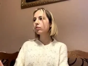 maryannaplateros — goal:  kiss | hey i am Tessa <3 #blonde #18 #cute #new #teen [6 tokens remaining]