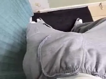 maskedmagikstik — Freechat on Chaturbate