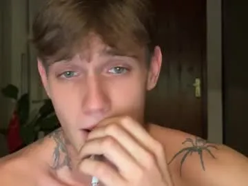 mason_gallagher — make me cum on my table     #young #new #teen   [4186 tokens remaining]