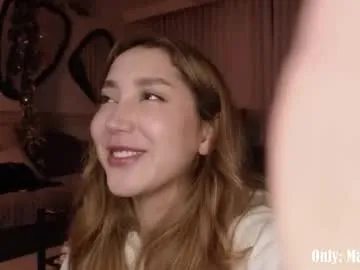 maxine_8 on Chaturbate