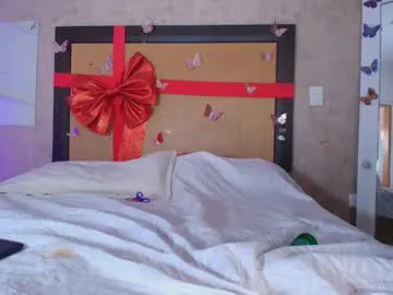 mia_lopez52 — Current Goal: SUCK NIPPLES+BOUNCE TITS at 111 tokens -- Next Goal: NIPPLE HOOKS+OIL TITS -- #squirt #puffynipples #hairypussy #bigtits #boobs