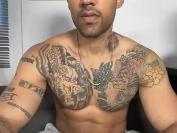 myke_esthetic — SOME BITCH TO MAKE THIS MACHO EXPLOTE ALL THE LOAD OUT?? #alpha #master #findom #burp #muscle #cum