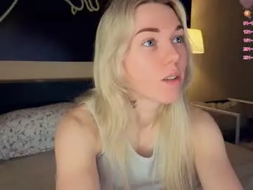 myviolet_rush — Come with me through the thorns to the stars:3 GOAL: The tummy wave can make you crazy #18 #skinny #blonde #natural #teen [35 tokens remaining]