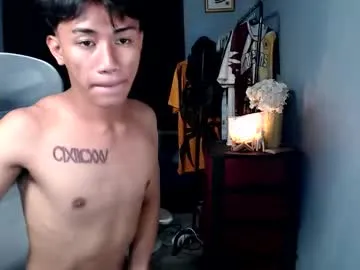 naugthyboyloy on Chaturbate