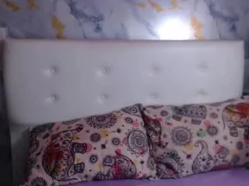 nicole_lewlls — GOAL: Make Me Lose Control [115 tokens remaining]  Curves on display, teasing slowly... don't look away #latina #curvy #bigboobs #bigass #blowjob