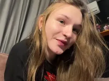 nloraaa from Chaturbate