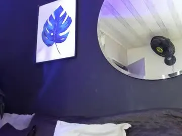 noah25_ — GOAL: BLOWJOB SLOPPY [111 tokens remaining] Welcome to my living room!  Relax, smile, and enjoy with me. FOLLOW ME / PVT ON #blowjob #skinny #saliva #latina #petite