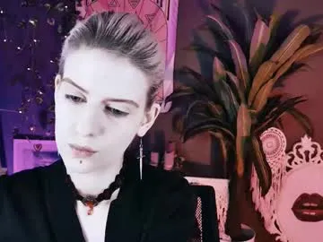 noah_elmer — Moanday? Get Ready With Me!<3 We're enjoy a good music here! Dive into this decadance! // next GOAL -- cheer me up [666 tokens left] #goth #tattoo #german #blonde #fit