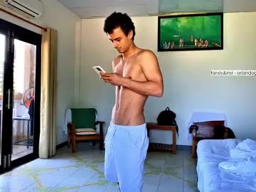 orlando__bloom — i always feel like somebody's watching me #cumgoal [2999 tokens remaining]