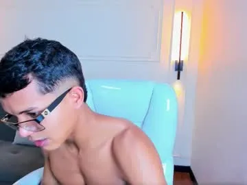 paradise_boy_s on Chaturbate
