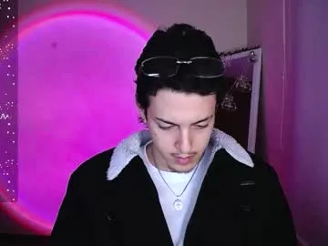 parker_222 — GOAL: Hello Parker [5 tokens remaining] Welcome to my room! #feet #smoke #bigdick #lovense #new