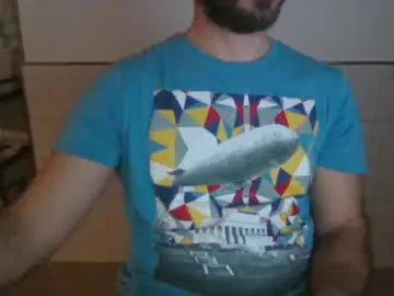 paufitipaldi — cum #beard #bear #hairy #hairyarmpits [100 tokens remaining]