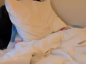 pis_stolpete69 — #feet #skinny #teen #gay #ebony