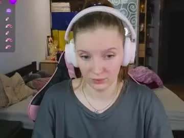 playful_mary on Chaturbate
