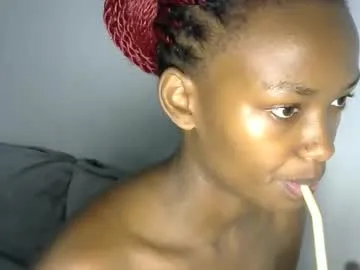 pretty_queennie on Chaturbate
