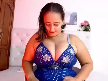 queendesiree_ on Chaturbate