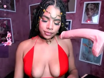 raven_luv — GOAL: finger pussy [253 tokens remaining] IM HERE AGAIN, FOR ENJOY  #blowjob #bigboobs #smoke #ebony #saliva