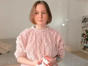 riabroks — GOAL: To find out, I'm reading [20 tokens remaining] Welcome to my room! #new #shy #skinny #lovense #bigass