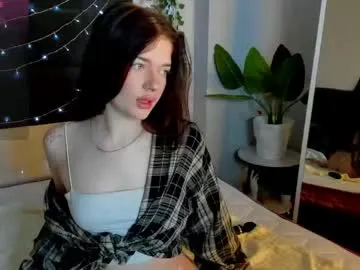 riley_grant — Lick your finger)   Hi guys, I'm Bella, Welcome to my room  #new #lovense #bigass #18 #teen [19 tokens remaining]