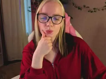 rockett_bunny — Spank your ass until it turns red [73 tokens left] #nonude #ahegao #skinny #glasses #cute