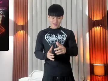 ryo_kush — enjoy my big cum #lovense #asian #cumshow #bigcock #young [1200 tokens remaining]