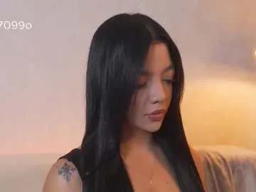 sarah_hiill on Chaturbate