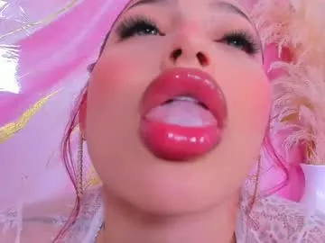 scarleett_jones on Chaturbate