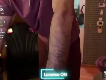 secret_lovers1 — Welcome to my room! - Goal: My first Goal [300 tokens left] null