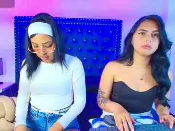 serena_and_zoe — GOAL: twerk and spank ass x5 [0 tokens remaining] "Welcome to our room, enjoy the best lesbian show " #lesbian #squirt #daddysgirl #young #anal
