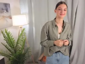 shanekahewko — GOAL: For first - a kiss <3 I am back after sick <3 | I am Christina, i have gift for you! FREE TG FOR FANCLUB #new #18 #shy #young #lovense [15 tokens remaining]