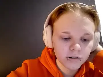 shinpestano — GOAL:  show a heart  [23 tokens remaining] Welcome to my room! Be kind pls #new #18 #shy #teen #daddysgirl