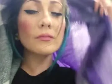 shy_college_girl on Chaturbate