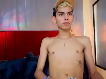 sky_jules — GOAL: CUMSHOW + OIL660 [983 tokens remaining] Welcome to my room! #LATINO #BIGCOCK #ASS #SLIM #FEET